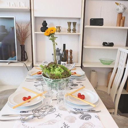 Einfaches 2-Zimmer-Appartement Mit Balkon. Βέστερλαντ Εξωτερικό φωτογραφία