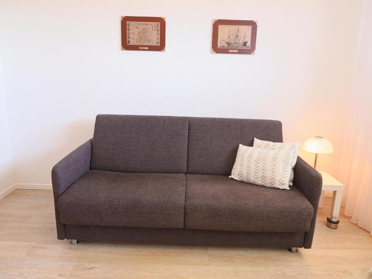 Einfaches 2-Zimmer-Appartement Mit Balkon. Βέστερλαντ Εξωτερικό φωτογραφία